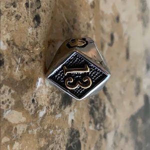 Harley Davidson 13 ring